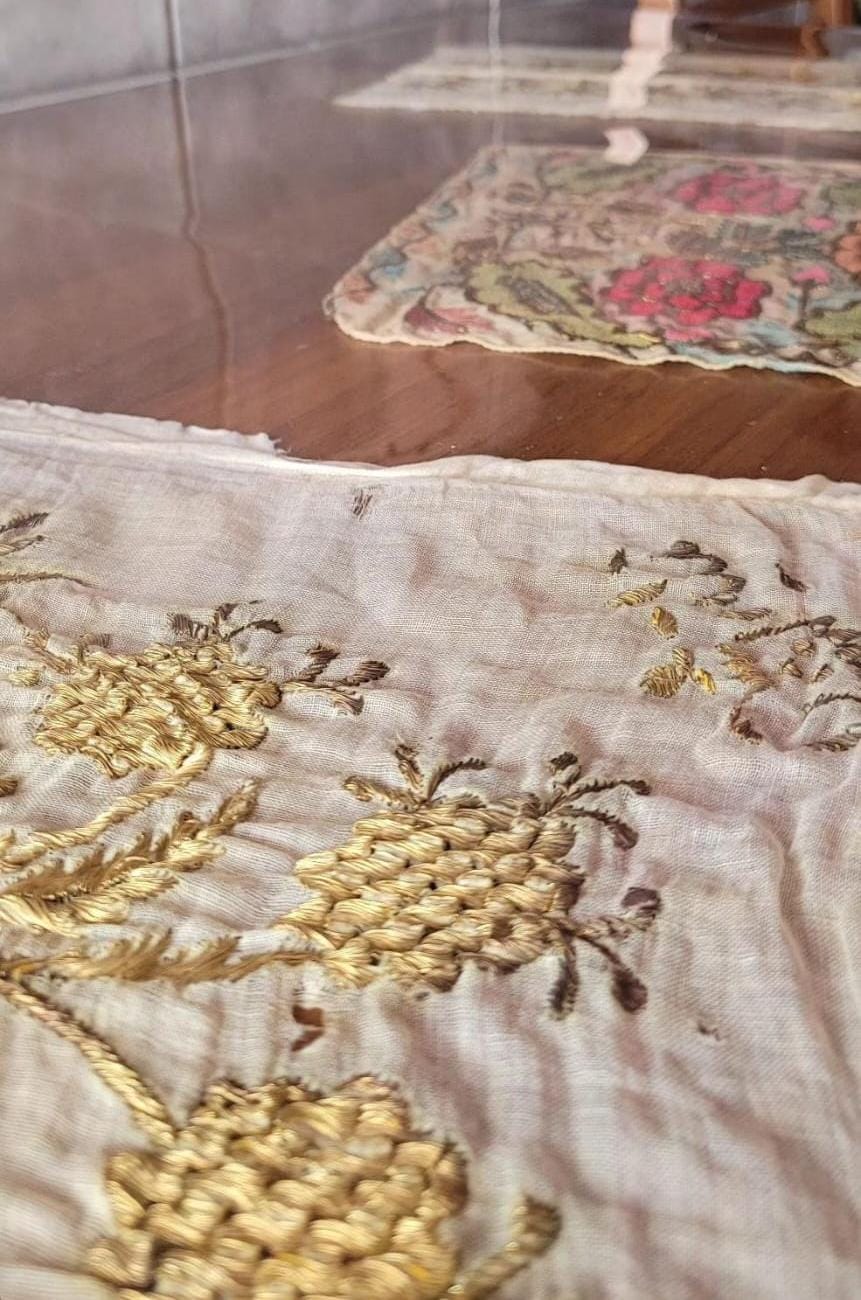Nakış nakış işlersin hayatını da..